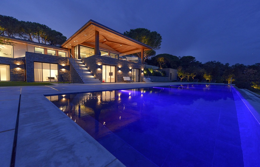 Villas with a pool